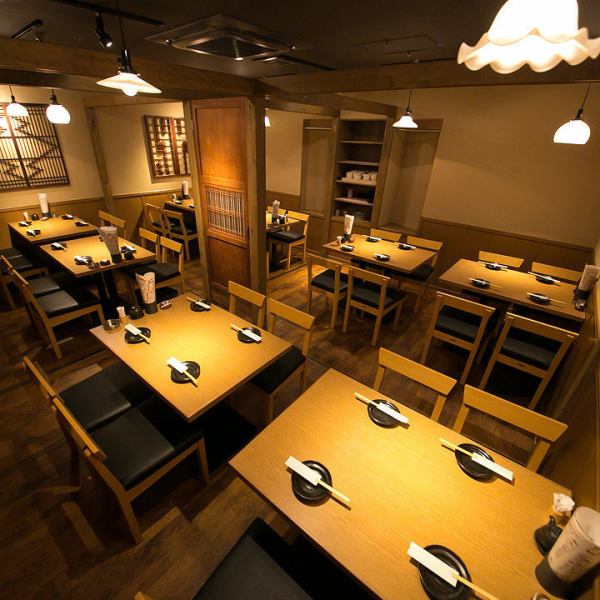 Up to 32 people for banquet.We will prepare the optimum seat by connecting private rooms.Please spend an important time in a calm Japanese space.