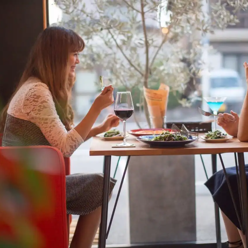 女性にも嬉しいヘルシーな料理が満載なので、女子会におすすめ！