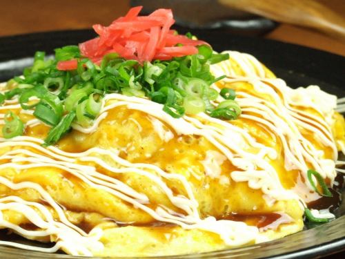 Yakisoba / Yaki Udon / Omelette with simmering egg