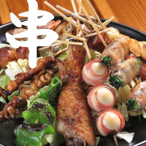 [Free refill of cabbage] Cheap! Delicious! Charcoal-grilled yakitori starts from 88 yen per skewer (tax included)