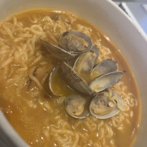 조미료 매운라면