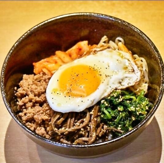 ご飯もの・麺料理ございます