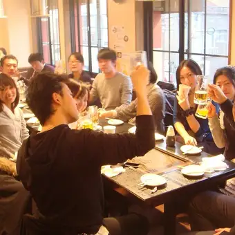【平日】食べ飲み放題　4000円　※土日祝日+200円