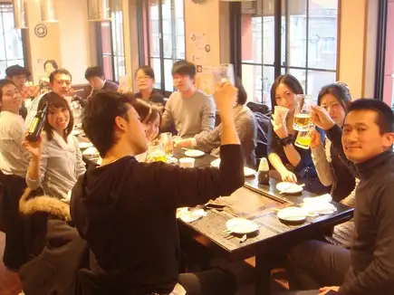 【平日】食べ飲み放題　4000円　※土日祝日+200円