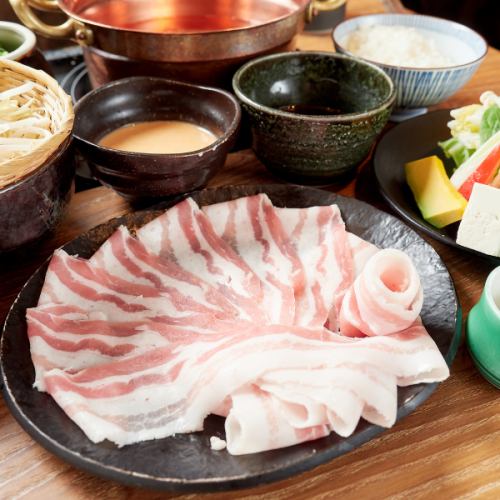 [Iwate Prefecture] Aged Platinum Pork Shabu Set