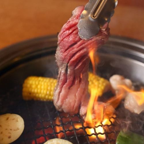 ♪ fragrant with Bincho charcoal sticking domestically produced Hida beef safe and secure