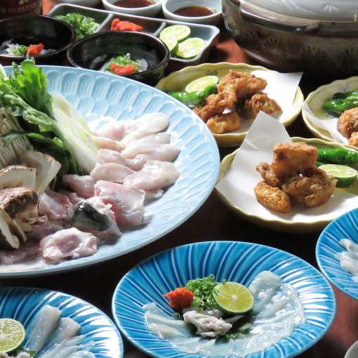 【てっちりコース】9350円(税込)~ 付き出し、てっさ、唐揚げ、てっちり、〆、フグを堪能!