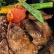 三崎まぐろホホ肉のステーキ