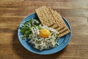 海风香草发酵银鱼鞑靼