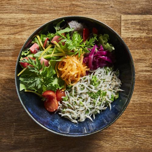 Made with ingredients from the Miura Peninsula!