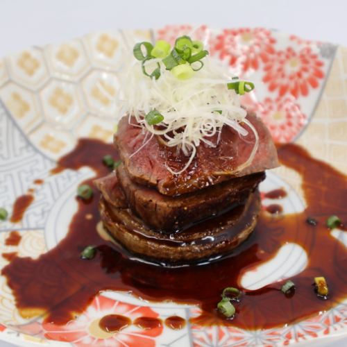 Lightly smoked roasted Hokkaido beef aitchbone