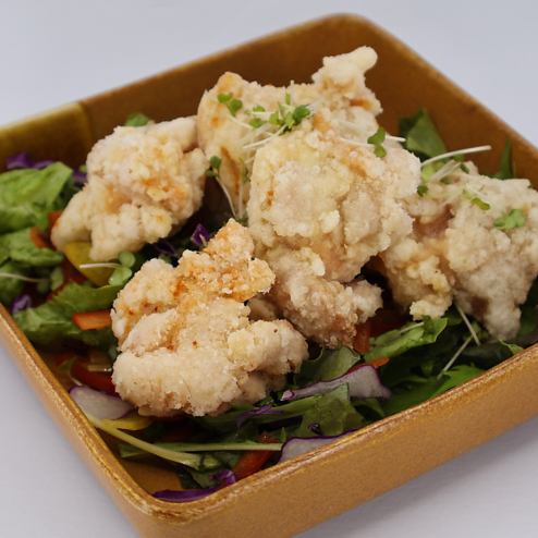 Deep fried chicken (plain/sweet sauce/basil)