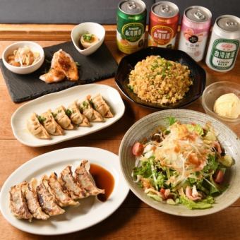 【100分飲み放題付】選べる鍋と名物2種堪能コース!全8品4,500円(税込)