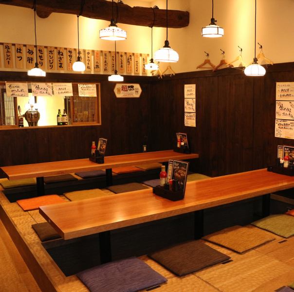 A sunken kotatsu seat that can accommodate 4 to 10 people.We can accommodate parties of up to 35 people.This is a seating area that can be easily used for everything from small drinking parties to year-end parties.We are entering the season, so please make reservations/consultations as soon as possible! Reservations made on the same day are subject to change.