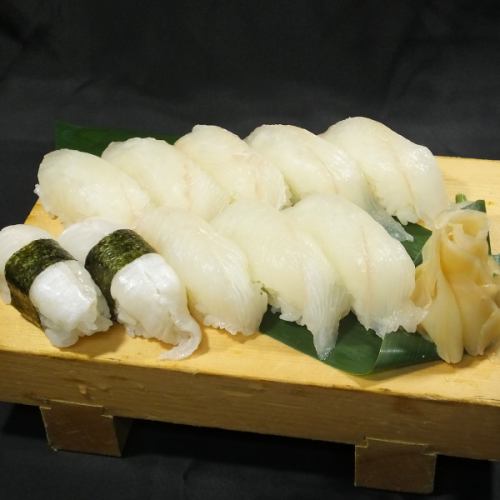 Flounder nigiri sushi per piece