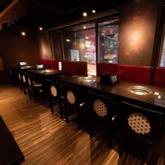 【Medium scale】 Up to 16 people possible! You can sit in a group from 13 to 16 people together! Available at each table seat, it is perfect for drinking parties etc. ♪ Eating Yakiniku If it is all-you-can-eat, it is determined by our shop "A5 Sendai beef grilled meat & sushi all-you-can-eat and eat meat 18 Happina Nakedake store"!