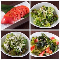 Caesar salad/Korean choregi salad/roast beef salad/vegetable roll set/chilled tomato