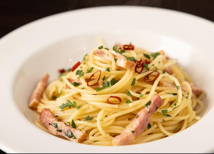 【絶品ペペロンチーノ】パスタも多数あります♪