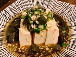 ピータン豆腐(冷奴風)