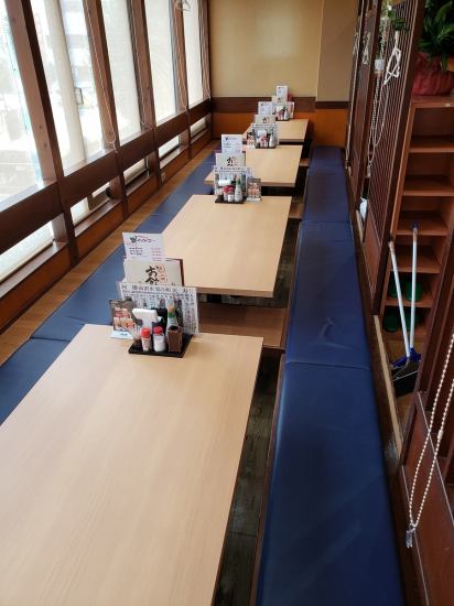 各種宴会は当店で！美味しい料理とお酒と一緒にお楽しみください