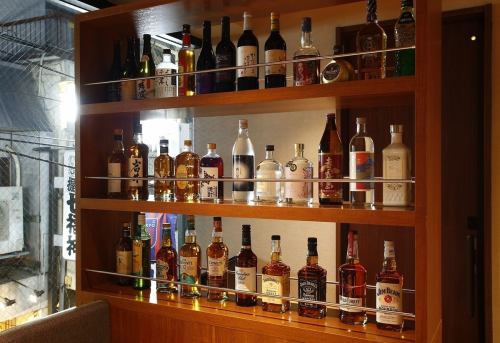 【種類豊富】月替わりのプレミアム酒も！充実の飲み放題ラインナップ