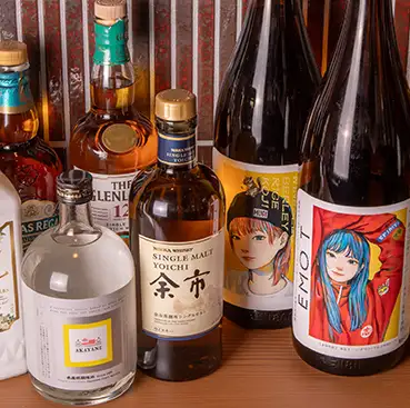 每月更換酒品的優質精緻烈酒。多種選擇