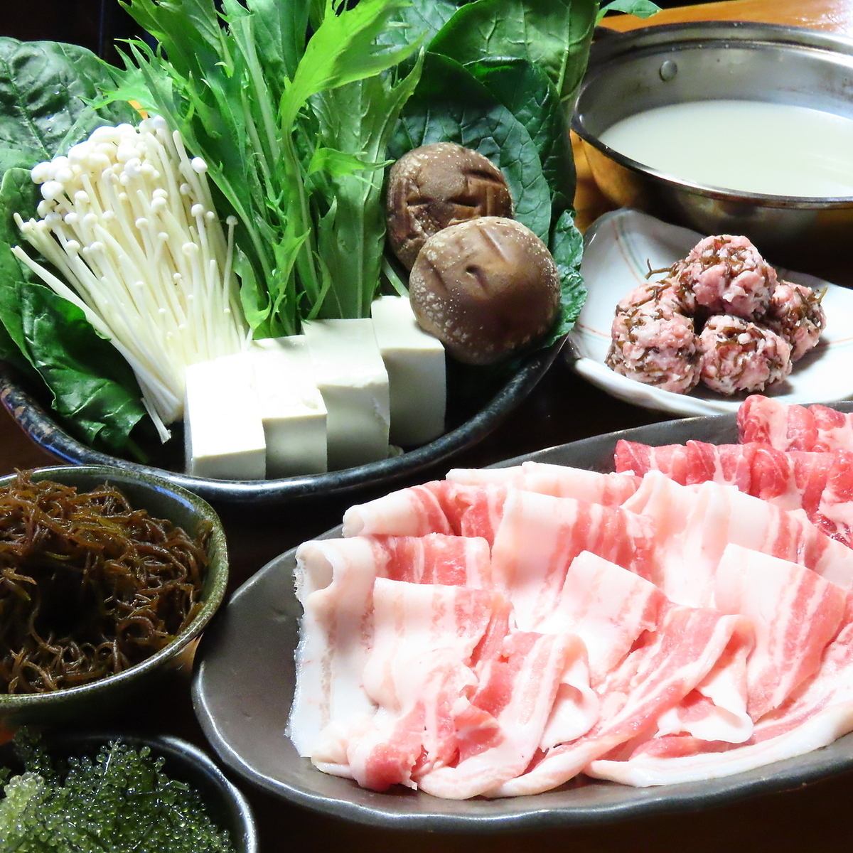 沖縄流四万十ポークのしゃぶしゃぶコース7品2h飲み放題付5,500円