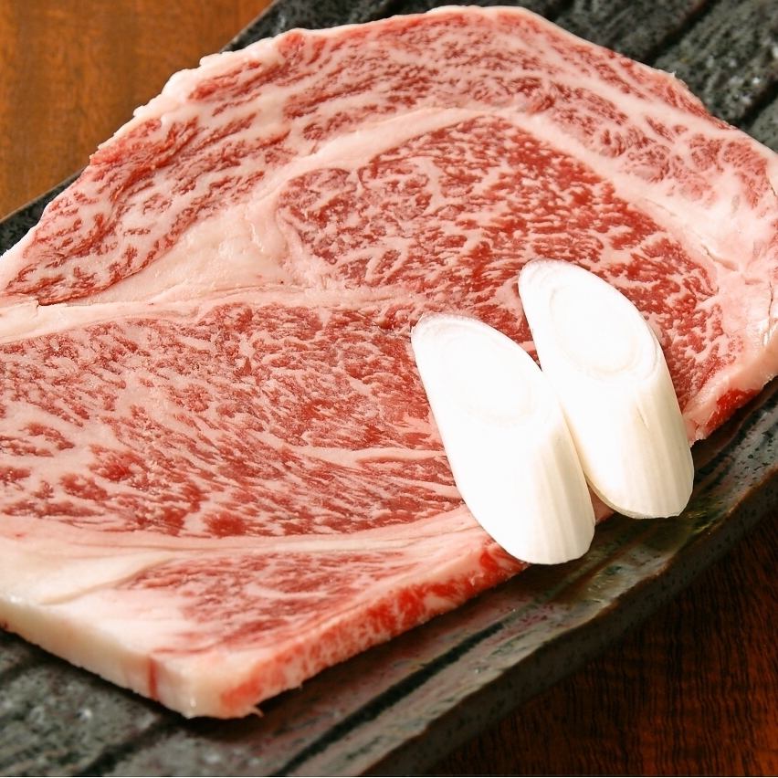 A popular domestic A5 rank beef specialty store has opened in Kashiwa! Many fans from far away