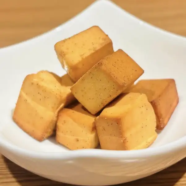 【濃厚な香りとコク】燻製チーズ盛り合わせ◆揚げたての一品も