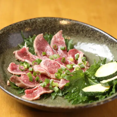 ジビエが彩る豪快な料理☆