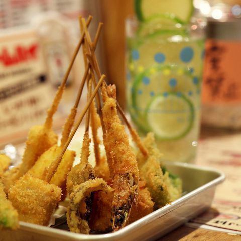 当日予約OK！自慢の串カツを満喫できる食べ飲み放題がお得です♪