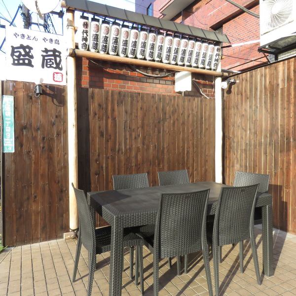 There are quite a few terrace seats near Ikebukuro! It can be used by up to 8 people, so if you are afraid of the density but want to enjoy drinking, please come! You can enjoy ♪