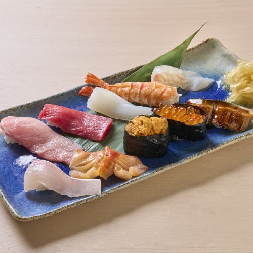 鮨、海鮮を楽しむ。