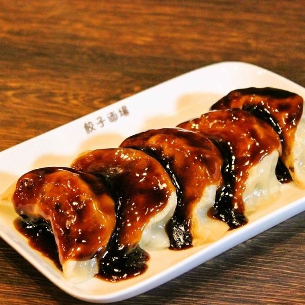 常連様からも大人気！手作り餃子