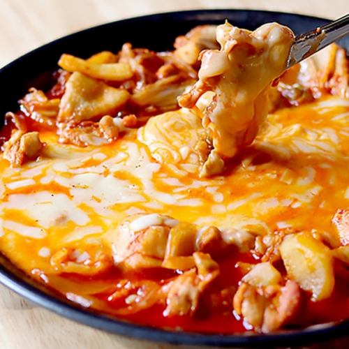 【ランチ限定☆赤字プラン】 大人気チーズダッカルビ食べ放題【1,880円】