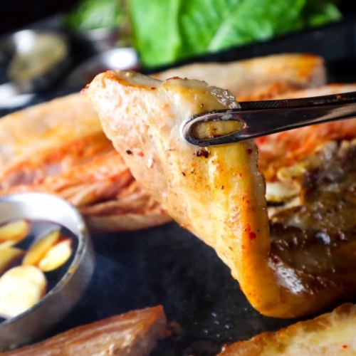 【ランチ限定☆赤字プラン】 熟成豚肉サムギョプサル食べ放題【1,980円】