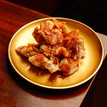 鶏皮にんにく醤油揚げ