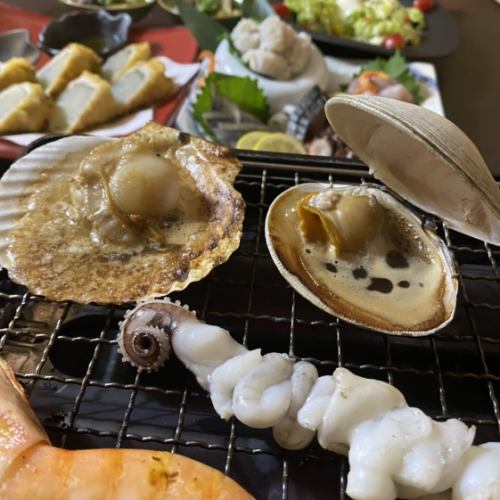 Robatayaki and fresh fish sashimi◎