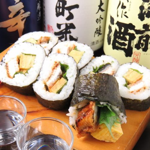 Eel roll sushi