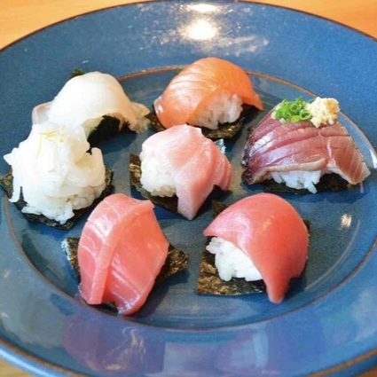 産直の新鮮で美味しい魚介類と鮨が自慢！名店で贅沢な一時を…