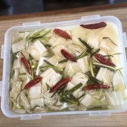 【水キムチ】やさしい酸味と旨みが広がるさっぱり一品