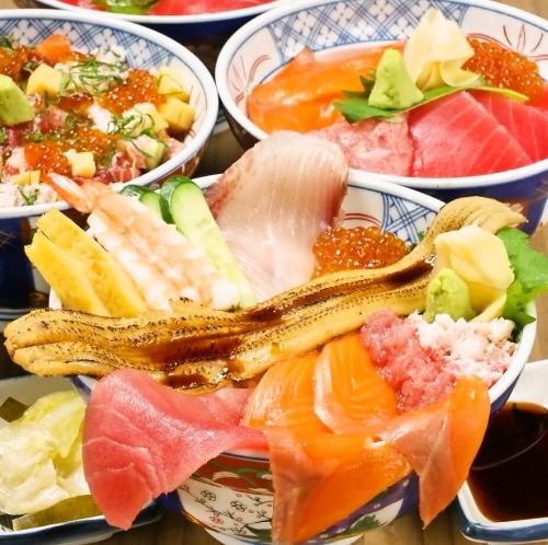 许多午餐碗，例如海鲜洒米碗★