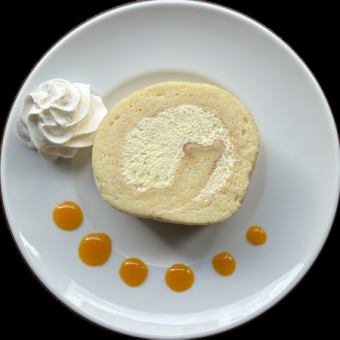 季節のロールケーキ