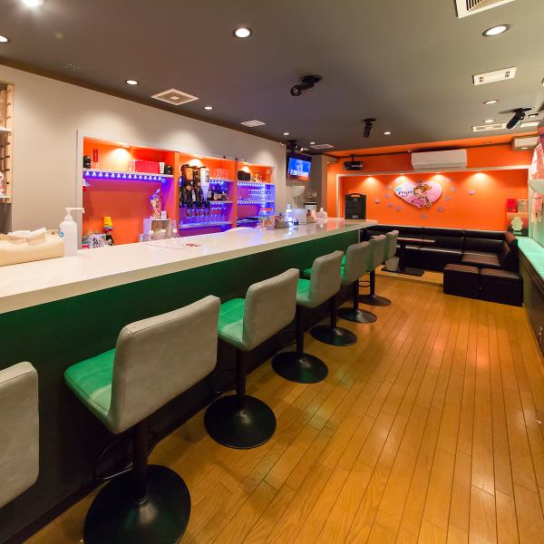 「MAJIN」では10名様以上からの店舗貸切も承っております！周りに気兼ねなく、プライベートなパーティーや宴会を開催したい幹事様は必見です。照明や音響、こだわりのドリンクとフードで、ワンランク上の貸切イベントをサポート。詳細なプランやご要望については、ぜひお気軽にお電話でお問い合わせください◎