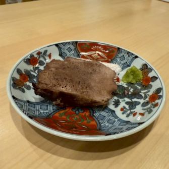 ほっろほろ！茹で牛タン！