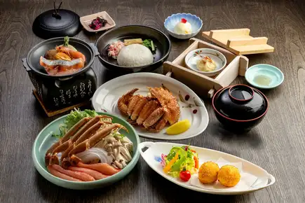 新套餐:瑞雪套餐(共7道菜)每人13,970日元(含税)