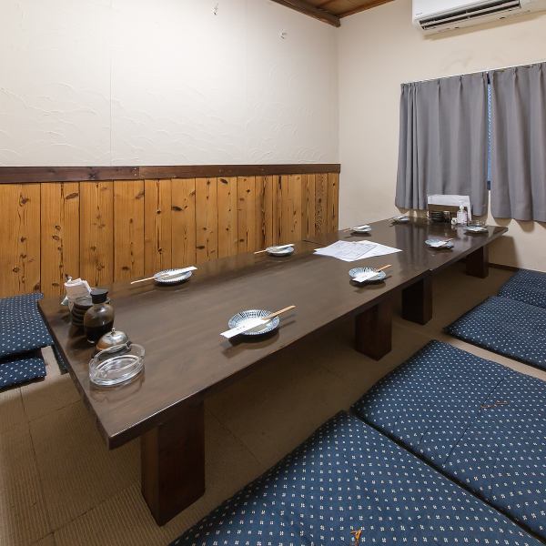 ≪プライベートからビジネスシーンまで◎≫様々なシーンに対応する柔軟な空間が特徴◎肩肘張らず楽しめるカウンター席、接待やデートに最適なテーブル席、宴会など大人数に対応する2階お座敷まで幅広くご用意しております。周囲を気にせず、ゆったりと会話と食事を楽しめる店内で、特別な食事体験をお過ごしください。