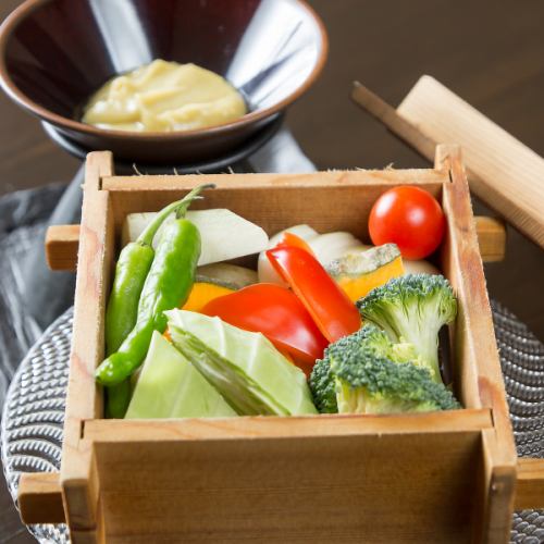 野菜のせいろ蒸し（あっさりポンズ/バーニャカウダ）