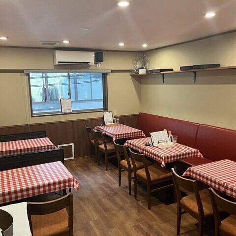 温かみのある印象の店内◎