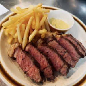牛サーロインのステーキフリット